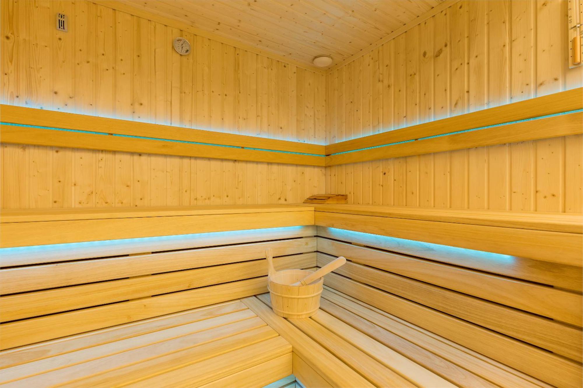 Underground Apartment In A Lux Holiday House Posejdon By Renters Prestige Kolczewo Ngoại thất bức ảnh
